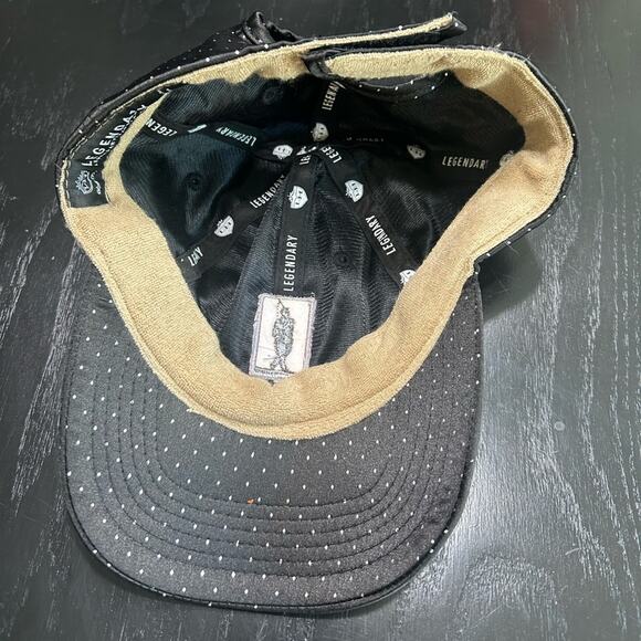 Old Greenwood- silky black with silver dots gold hat- golf gift- tee golfers - Picture 3 of 9